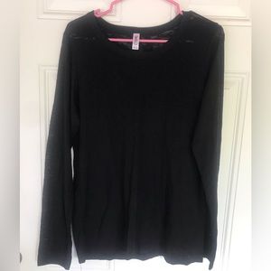 Black Long Sleeve Bella Tee Shirt - size XXLg - Thin and Comfy